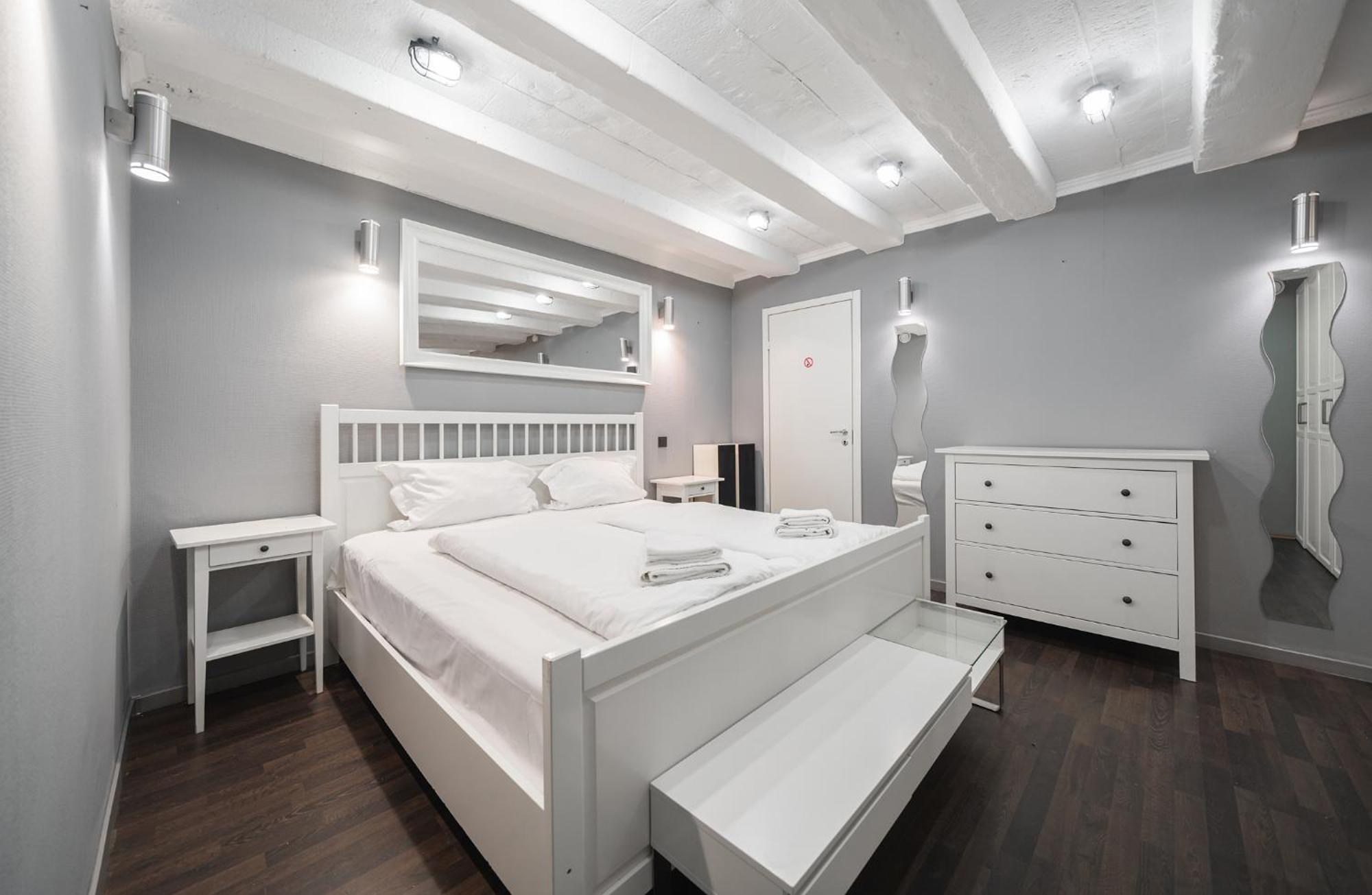 Islandijos Self Check-In Basement Apartments Vilna Exterior foto