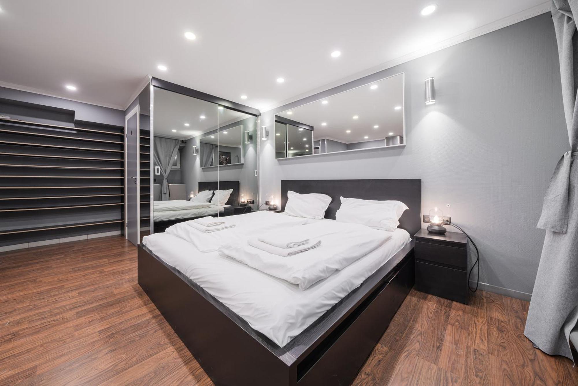 Islandijos Self Check-In Basement Apartments Vilna Exterior foto